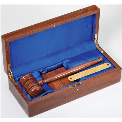 DELUXE GAVEL PRESENTATION SET - WALNUT